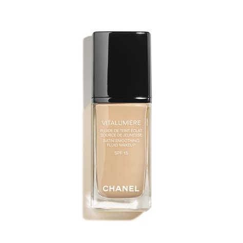 vitalumier chanel